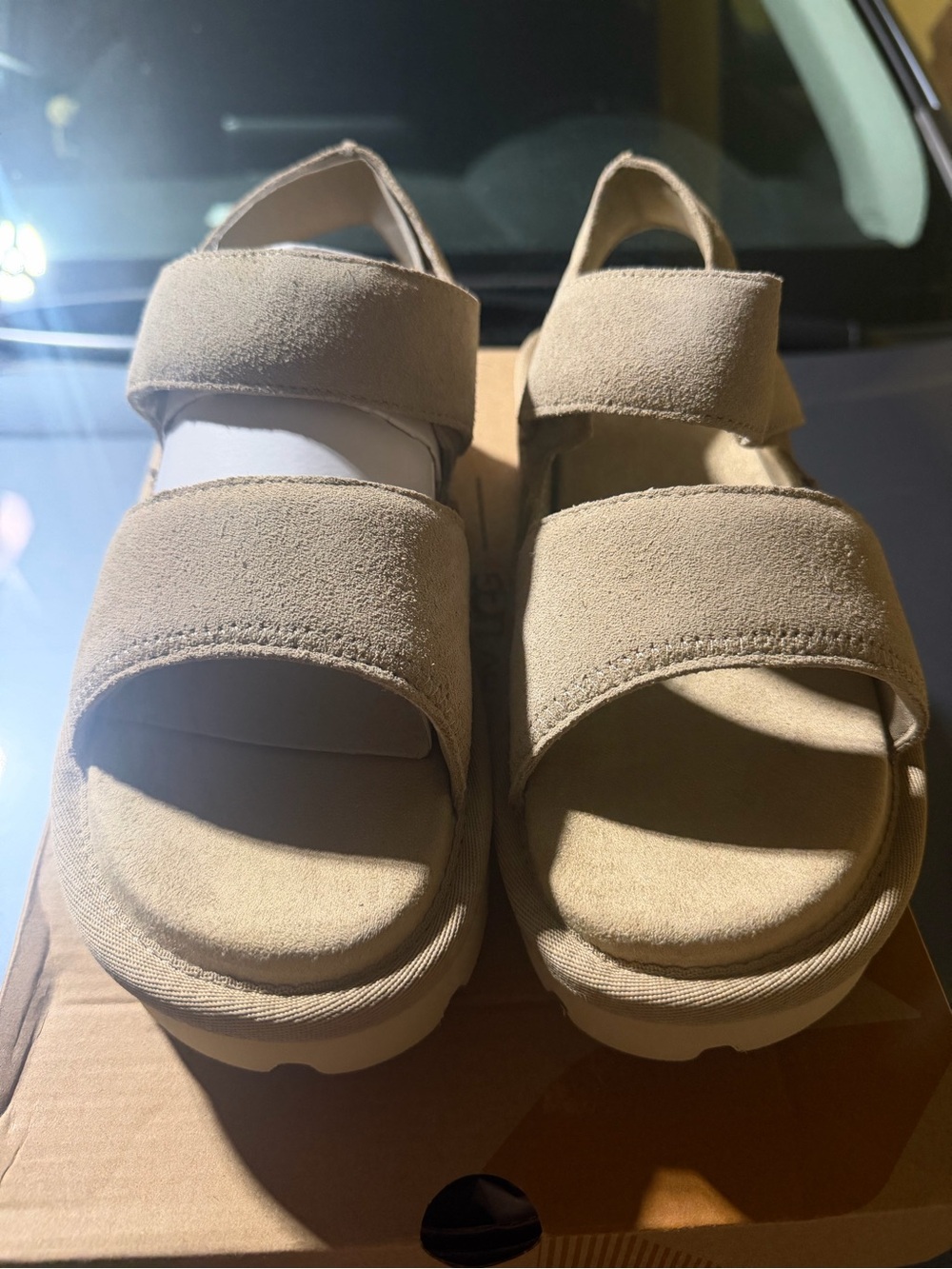 “New” TIZZ Suede Double-Strap Sandals size9 - Picture 3 of 5